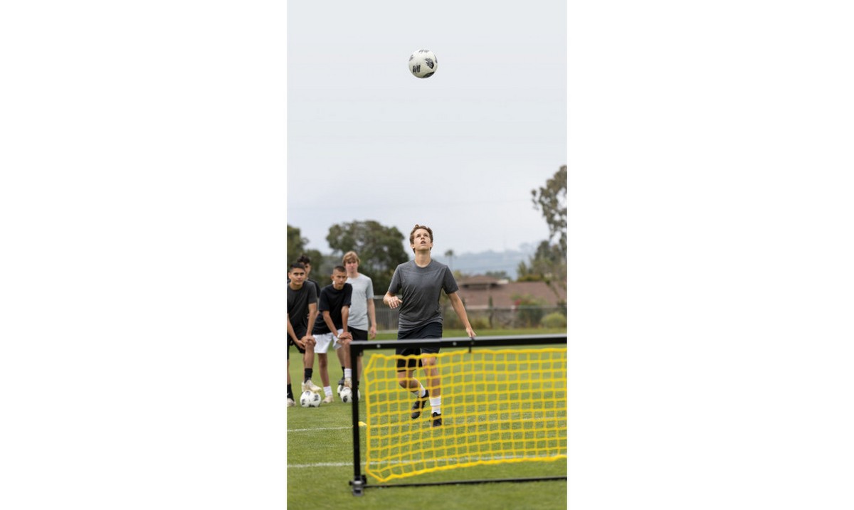 Складной футбольный тренажер SKLZ SOCCER TRAINER PRO 235849 1200_717